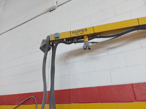 34#7918 Strumenti per cambio gomme in vendita - foto 42