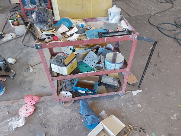 34#7918 Strumenti per cambio gomme in vendita - foto 49