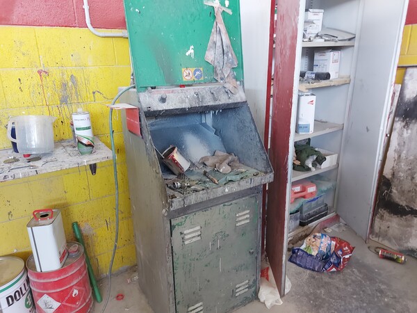 34#7918 Strumenti per cambio gomme in vendita - foto 52