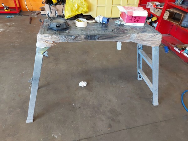 36#7918 Attrezzatura per officina meccanica e arredi uffici in vendita - foto 14