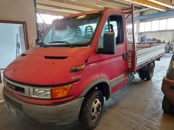 3#7921 Autocarro Iveco 35 A Austeras in vendita - foto 1