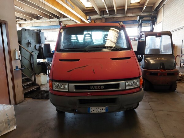 3#7921 Autocarro Iveco 35 A Austeras in vendita - foto 4