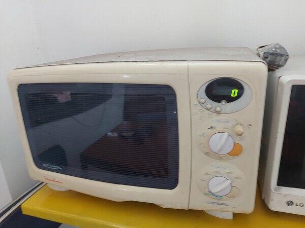 4#7921 Arredi e attrezzature elettroniche per ufficio in vendita - foto 4