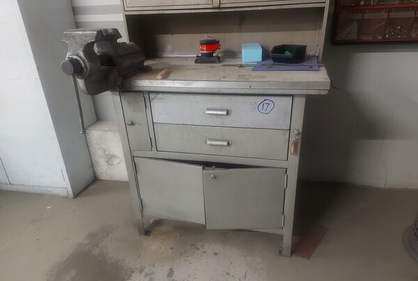 12#7922 Banchi in metallo in vendita - foto 1