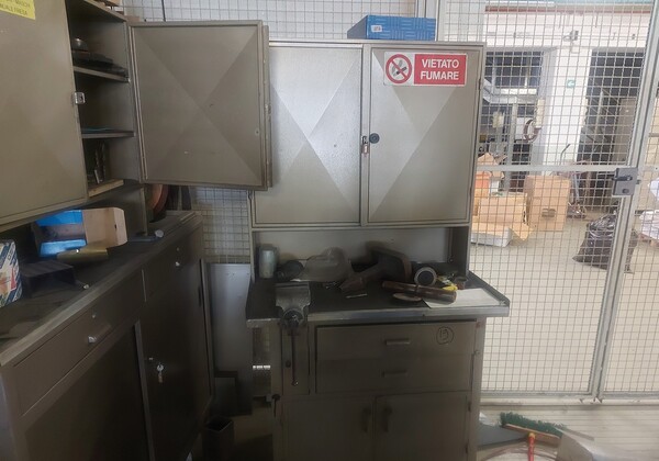 12#7922 Banchi in metallo in vendita - foto 6