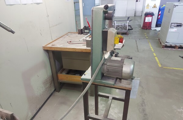 17#7922 Levigatrice a nastro GMT e trapano a colonna Viotto in vendita - foto 4