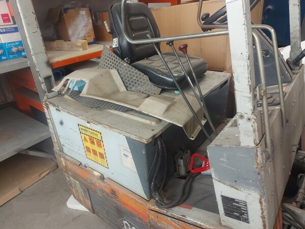 22#7922 Carrello elevatore elettrico OM E/3 17.5N in vendita - foto 3