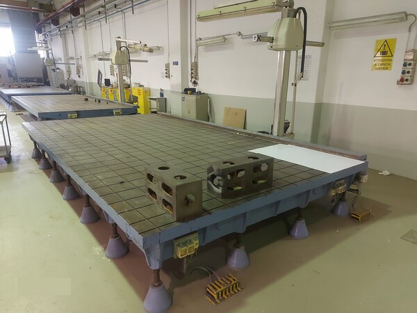 39#7922 Plateau con macchina di misura a coordinate in vendita - foto 2