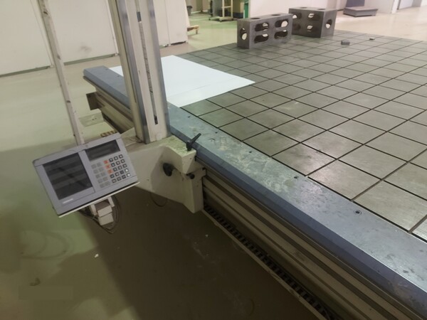 39#7922 Plateau con macchina di misura a coordinate in vendita - foto 6