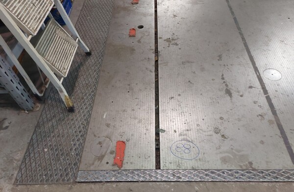 54#7922 Plateau ex DEA in vendita - foto 2