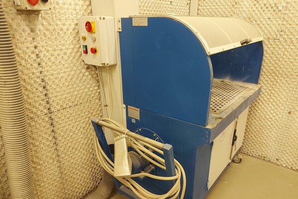 60#7922 Levigatrice Landonio LV600 e Depolveratore Coral BL200 in vendita - foto 9