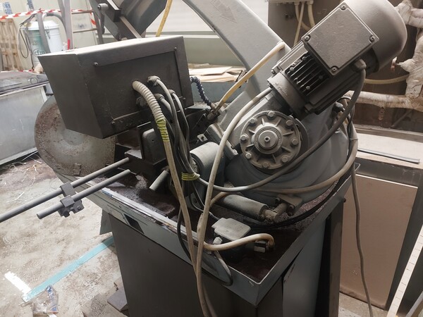 88#7922 Sega da ferro FEMI e aspiratore CFM in vendita - foto 2