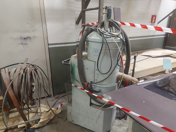 88#7922 Sega da ferro FEMI e aspiratore CFM in vendita - foto 8