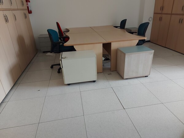 99#7922 Arredi ufficio in vendita - foto 5