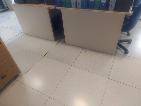 99#7922 Arredi ufficio in vendita - foto 15