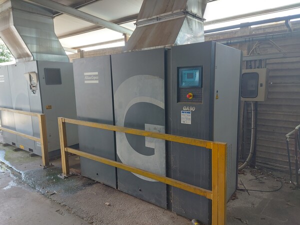 6#7923 Compressore Atlas Copco e essiccatore Deitech in vendita - foto 2