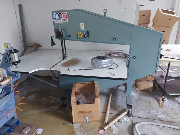 22#7925 Macchine e attrezzature per la confezione in vendita - foto 4
