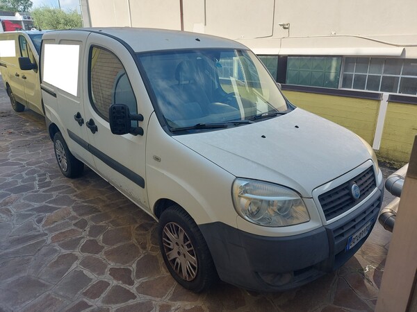 31#7925 Furgone Fiat Doblò in vendita - foto 1