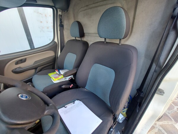 31#7925 Furgone Fiat Doblò in vendita - foto 12