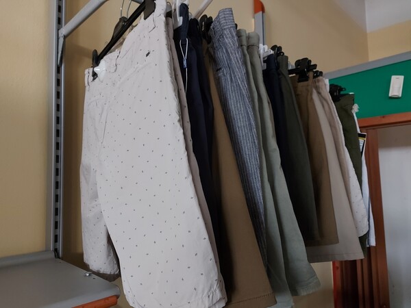 2#7928 Stock di abbigliamento e calzature uomo donna e bambino in vendita - foto 23