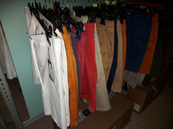 2#7928 Stock di abbigliamento e calzature uomo donna e bambino in vendita - foto 33