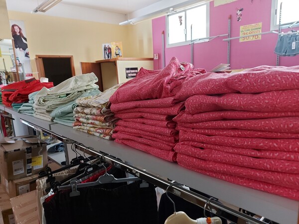 2#7928 Stock di abbigliamento e calzature uomo donna e bambino in vendita - foto 43