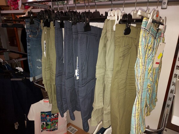 2#7928 Stock di abbigliamento e calzature uomo donna e bambino in vendita - foto 52