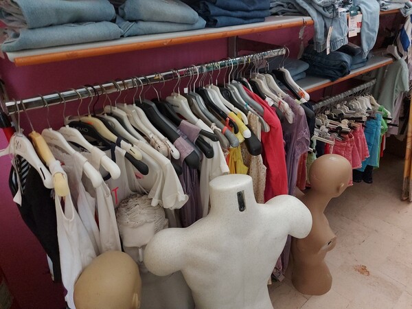 2#7928 Stock di abbigliamento e calzature uomo donna e bambino in vendita - foto 61