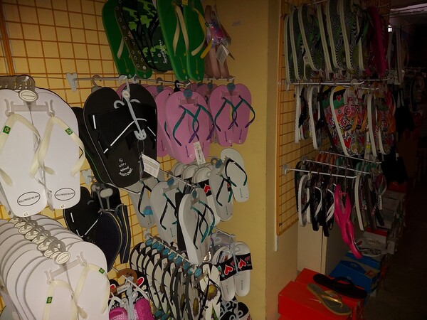 2#7928 Stock di abbigliamento e calzature uomo donna e bambino in vendita - foto 80