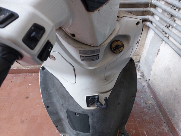 1#7929 Motoveicolo Kymco People 300i GT in vendita - foto 3