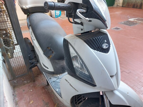 1#7929 Motoveicolo Kymco People 300i GT in vendita - foto 6