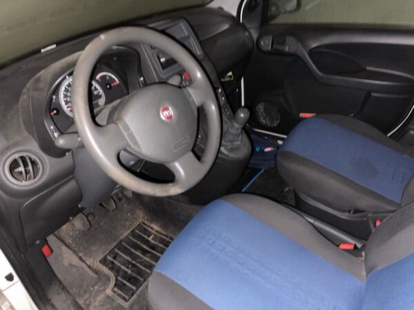 6#7931 Autocarro Fiat Panda in vendita - foto 2
