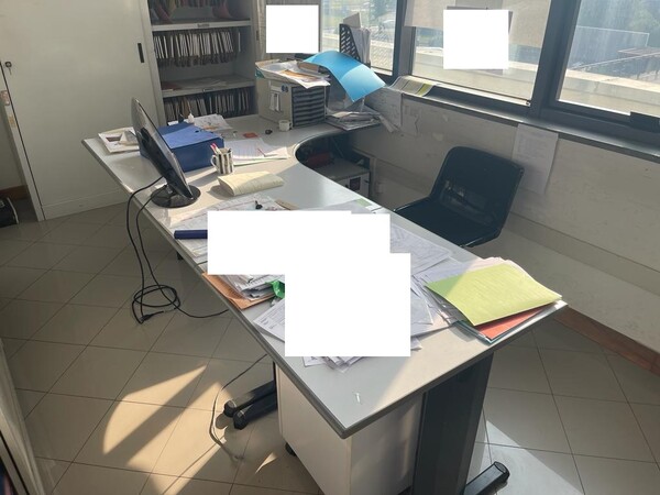 8#7931 Arredi e attrezzature ufficio in vendita - foto 7