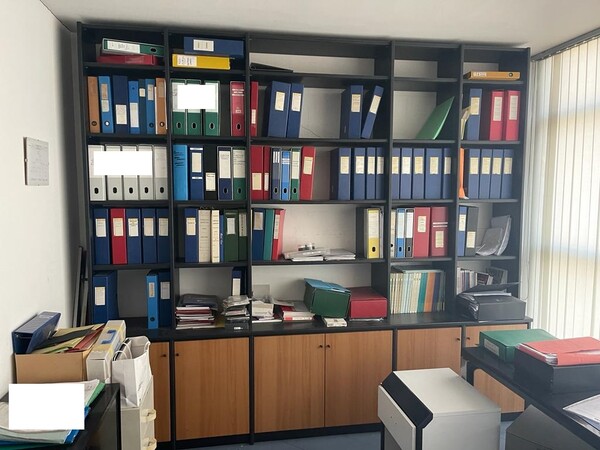 8#7931 Arredi e attrezzature ufficio in vendita - foto 20