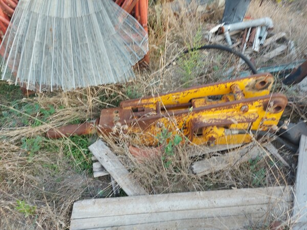 14#7937 Martello demolitore per miniescavatore in vendita - foto 1