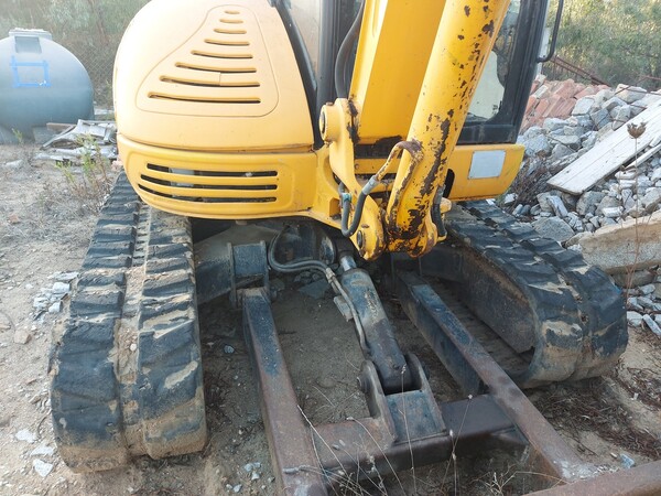20#7937 Miniescavatore JCB 8052 in vendita - foto 9