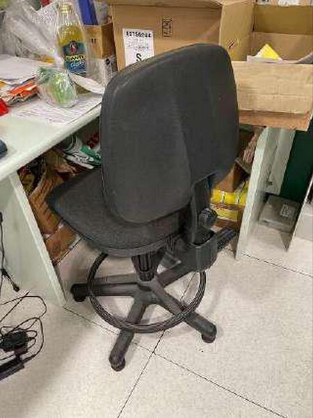 2#7940 Arredo ufficio e materiale elettronico in vendita - foto 9