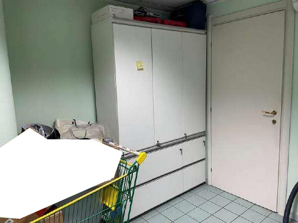 2#7940 Arredo ufficio e materiale elettronico in vendita - foto 26