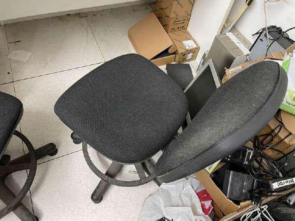 2#7940 Arredo ufficio e materiale elettronico in vendita - foto 33