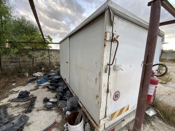 4#7943 Contrappeso in ferro e container metallici in vendita - foto 4