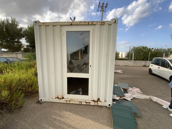 4#7943 Contrappeso in ferro e container metallici in vendita - foto 9