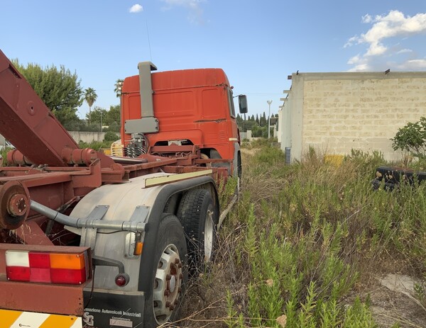 5#7943 Autocarro Iveco Scarrabile in vendita - foto 10