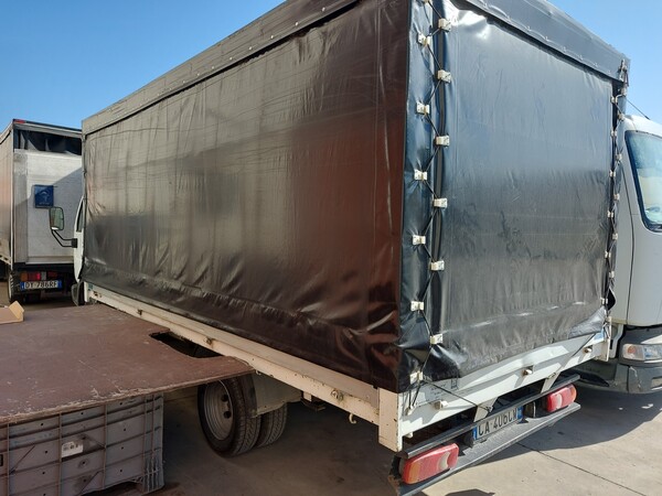 14#7956 Autocarro Nissan Cabstar in vendita - foto 7