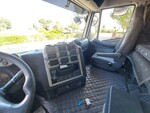 Image 11 - Iveco semi-trailer tractor - Lot 15 (Auction 7956)