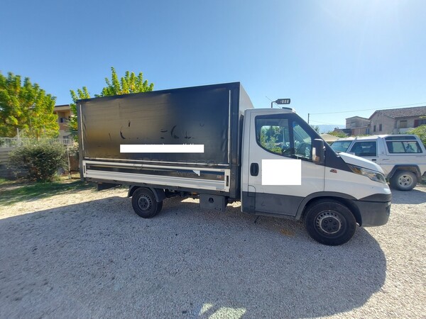 18#7956 Autocarro Iveco Daily in vendita - foto 8