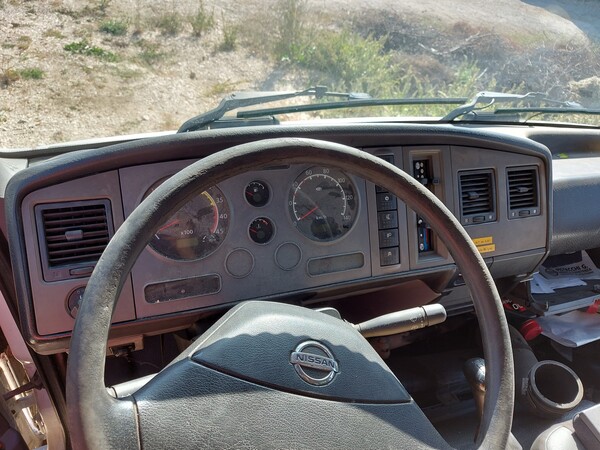 6#7956 Autocarro Nissan Atleon in vendita - foto 14