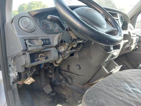 7#7956 Autocarro Iveco Daily 35c15 in vendita - foto 12