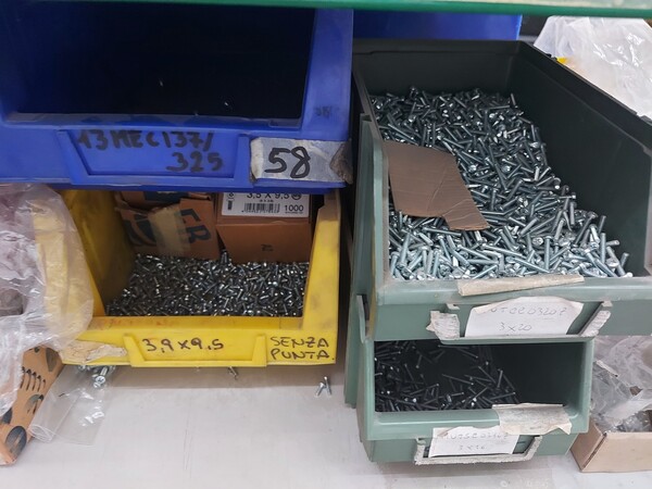 1#7959 Magazzino materie prime, semilavorati e merci in vendita - foto 17