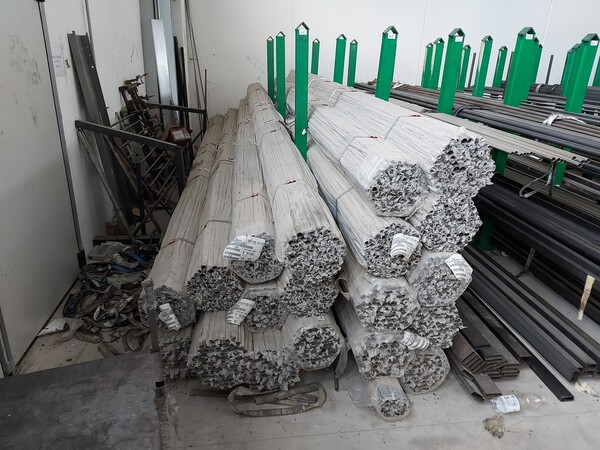 1#7959 Magazzino materie prime, semilavorati e merci in vendita - foto 54