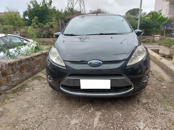 1#7963 Autovettura Ford Fiesta in vendita - foto 3